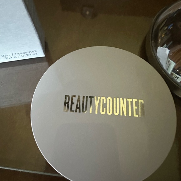 Compact - Picture 3 of 3